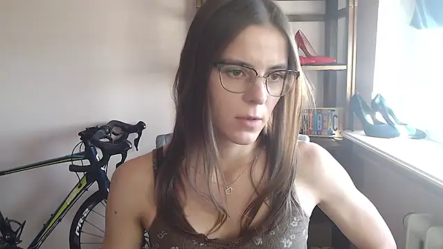 Snapshot of love_megi chatting on June 2026 01:30:01 PM love megi online show from June 2026 01:30:01 PM