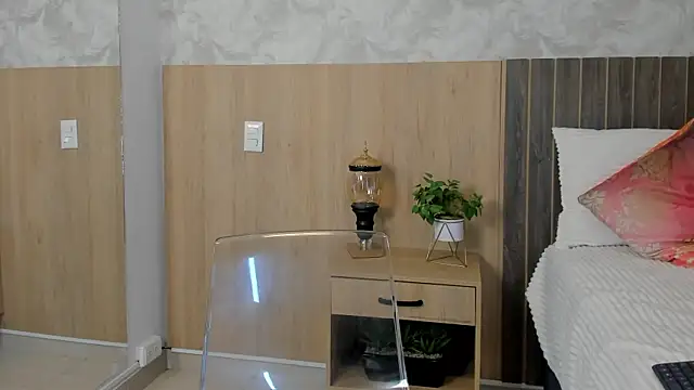  SamantaGomez online show from June 2026 07:31:01 PM