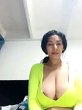 DaphneRosses online show from March 2026 01:59:01 PM