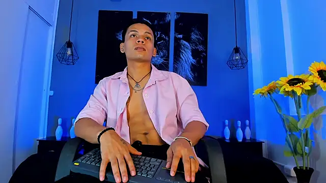 Draco collins online show from December 2025 08:14:01 PM