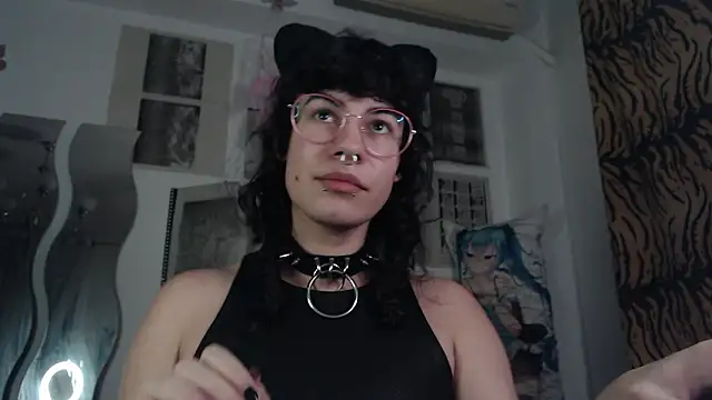 Snapshot of PainPrince69 chatting on March 2026 04:17:02 AM PainPrince69 online show from March 2026 04:17:02 AM