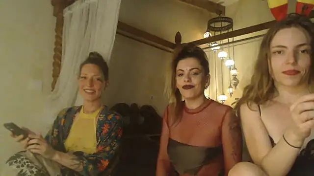 kinkifunki online show from March 2026 11:23:02 PM