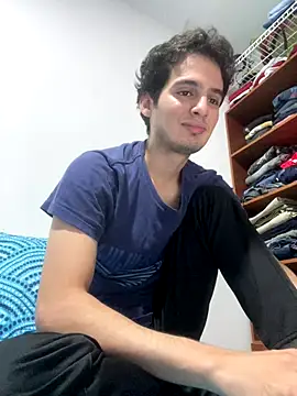 Thiagobb7 online show from December 2025 11:21:02 PM