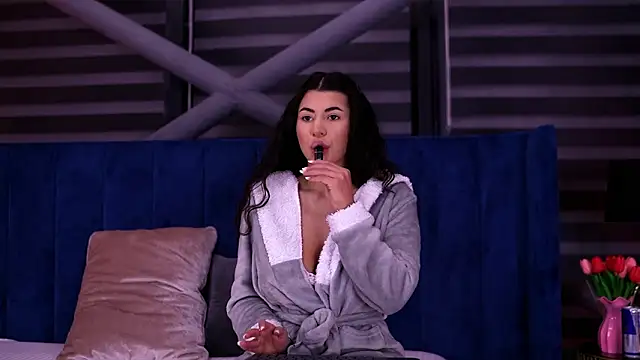 TanyaVonDe online show from February 2026 09:02:02 PM