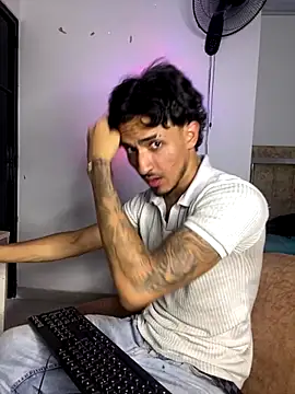 Zayn kane online show from November 2025 09:24:02 PM