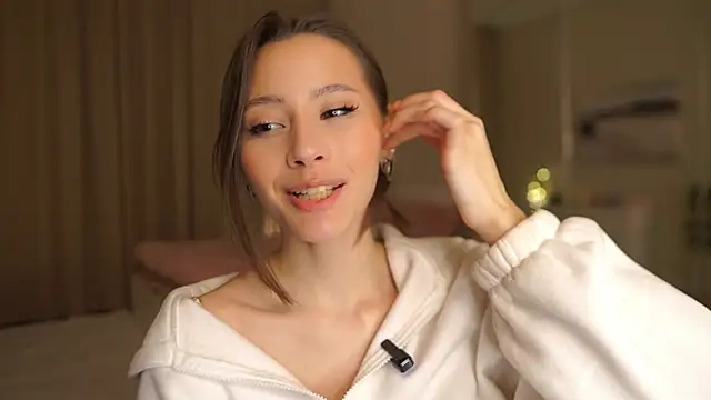 EditaBails online show from January 2026 07:18:01 PM