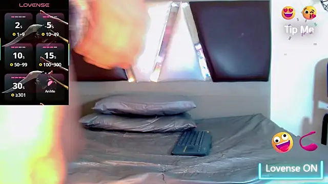 alexsandra kiss online show from December 2025 11:15:01 AM