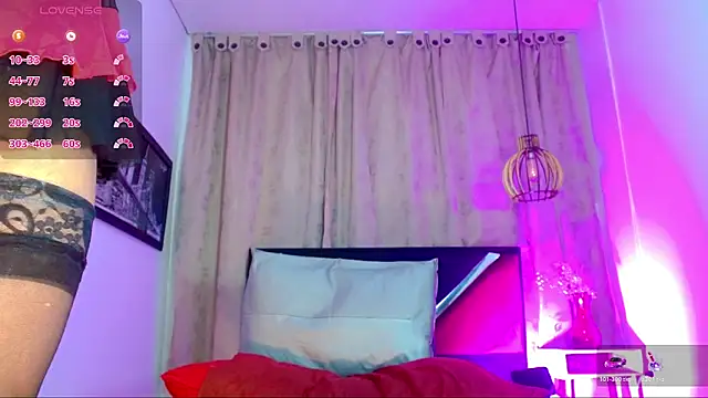 Snapshot of alexsandra_kiss chatting on June 2026 11:57:01 AM alexsandra kiss online show from June 2026 11:57:01 AM