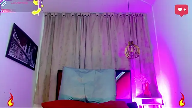 Snapshot of alexsandra_kiss chatting on June 2026 12:10:02 PM alexsandra kiss online show from June 2026 12:10:02 PM