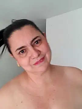 michellrodriguez online show from November 2025 03:18:02 PM