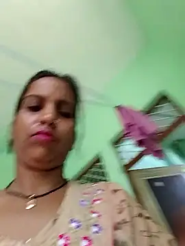 Snapshot of Hotty-Nidhi chatting on September 2025 03:50:02 AM Hotty-Nidhi online show from September 2025 03:50:02 AM