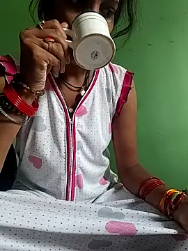 Snapshot of Hotty-Nidhi chatting on October 2025 03:02:02 AM Hotty-Nidhi online show from October 2025 03:02:02 AM