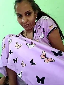 Snapshot of Hotty-Nidhi chatting on March 2026 05:15:01 AM Hotty-Nidhi online show from March 2026 05:15:01 AM