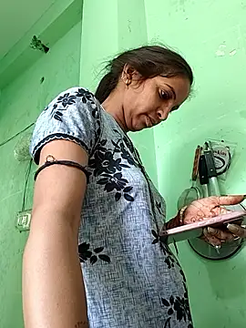 Snapshot of Hotty-Nidhi chatting on March 2026 03:12:02 AM Hotty-Nidhi online show from March 2026 03:12:02 AM