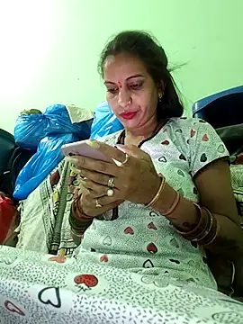 Snapshot of Hotty-Nidhi chatting on March 2026 04:54:01 PM Hotty-Nidhi online show from March 2026 04:54:01 PM