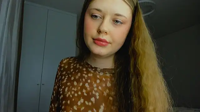 Snapshot of YamatoBrodsky chatting on January 2026 08:34:02 PM YamatoBrodsky online show from January 2026 08:34:02 PM