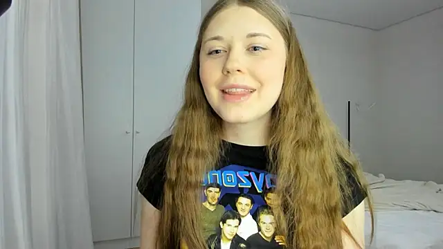 Snapshot of YamatoBrodsky chatting on January 2026 07:51:02 PM YamatoBrodsky online show from January 2026 07:51:02 PM