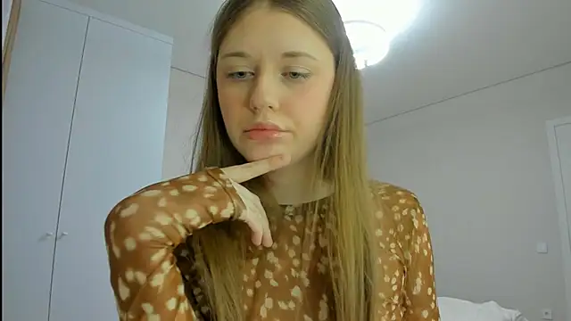 Snapshot of YamatoBrodsky chatting on February 2026 10:15:01 PM YamatoBrodsky online show from February 2026 10:15:01 PM