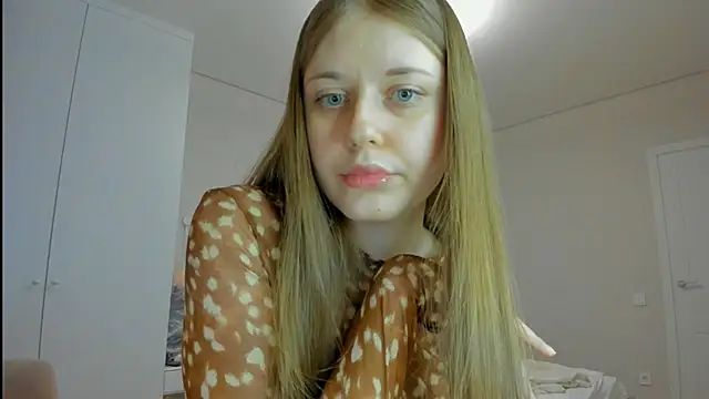 Snapshot of YamatoBrodsky chatting on February 2026 12:05:02 AM YamatoBrodsky online show from February 2026 12:05:02 AM