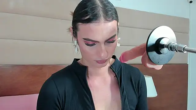 shantall skinny online show from October 2025 03:20:02 AM