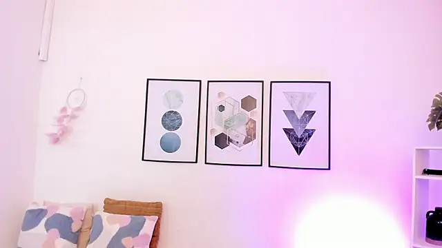 Snapshot of dullce77 chatting on September 2025 07:25:01 PM dullce77 online show from September 2025 07:25:01 PM