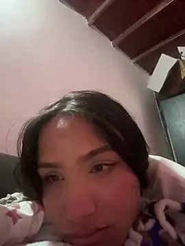 Snapshot of iamsara_21 chatting on March 2026 06:06:01 AM iamsara 21 online show from March 2026 06:06:01 AM