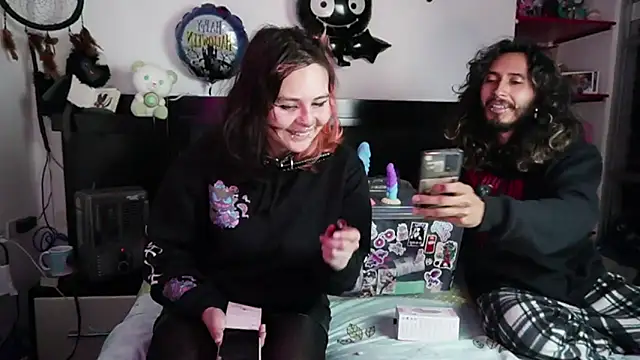 Devil And Princess online show from November 2025 02:17:02 AM