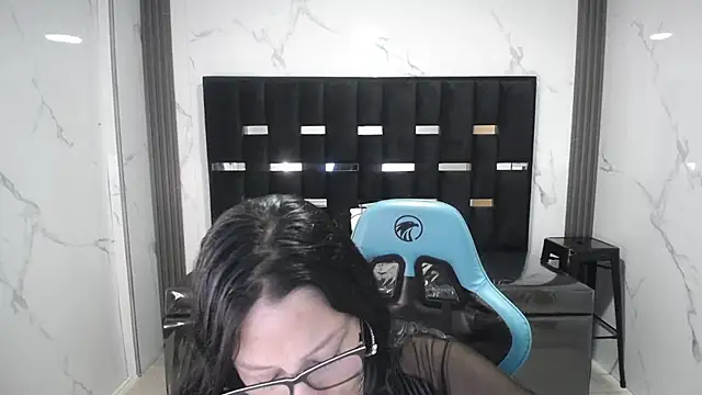 valeria a1 online show from November 2025 02:38:02 PM