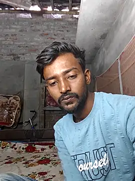 India HOT23 online show from November 2025 04:00:02 AM