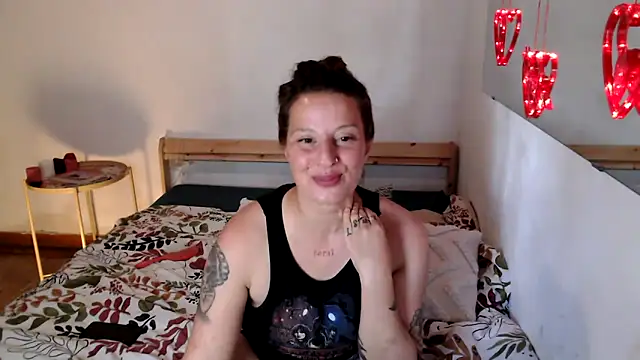 vitoriavaz online show from May 2026 11:26:02 AM