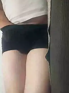 gui67675 online show from October 2025 09:25:02 PM