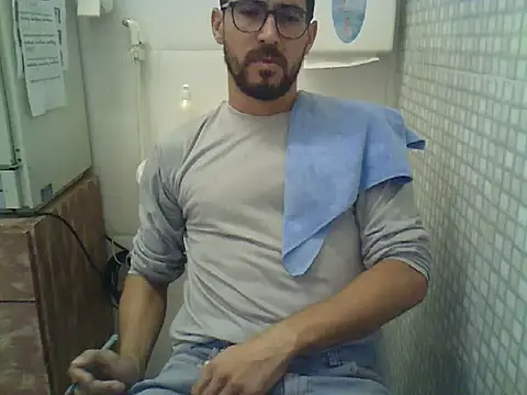 Snapshot of pdasgyn chatting on October 2025 12:46:02 PM pdasgyn online show from October 2025 12:46:02 PM