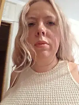 Irina3718 online show from July 2026 07:50:02 AM