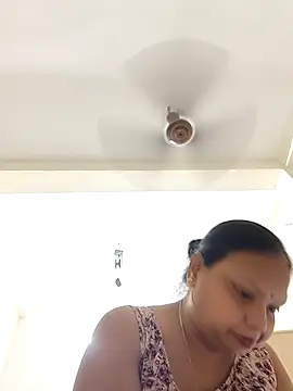 Arohi35 online show from September 2025 12:38:02 PM