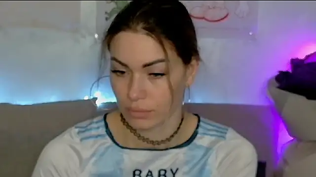 SweetDarling7 online show from February 2026 12:54:01 PM