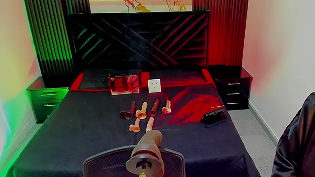 airamclair online show from November 2025 08:30:02 PM