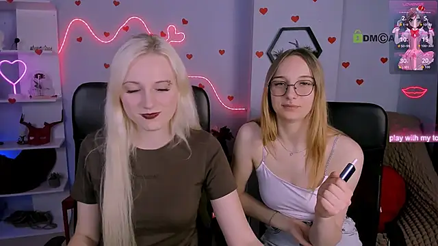 madam uliis online show from April 2026 01:05:02 PM