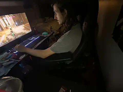 twink69Finger online show from November 2025 02:51:02 PM