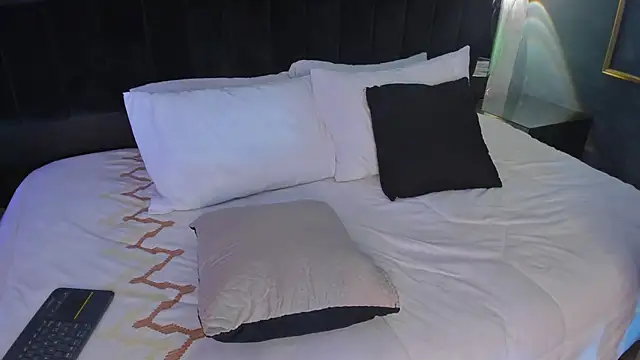 Daia Ortiz online show from March 2025 07:59:01 PM