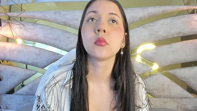 Sofiia Rossee  online show from November 2025 08:38:02 PM