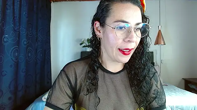 Snapshot of mia_velvet1 chatting on March 2025 01:49:01 PM mia velvet1 online show from March 2025 01:49:01 PM