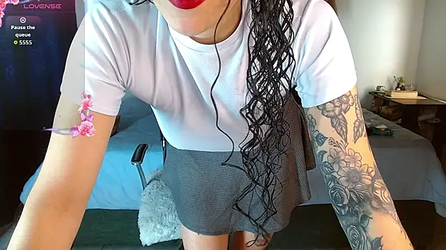 Snapshot of mia_velvet1 chatting on October 2025 02:46:02 PM mia velvet1 online show from October 2025 02:46:02 PM