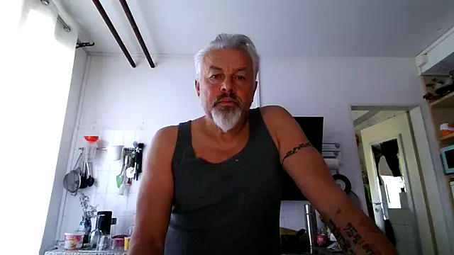 Berg Boy online show from May 2026 08:33:02 AM