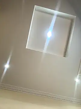 Snapshot of Ivelleee_ chatting on November 2025 09:15:02 PM Ivelleee online show from November 2025 09:15:02 PM