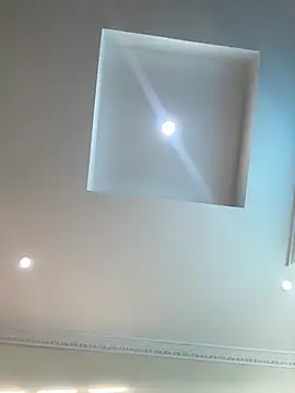 Snapshot of Ivelleee_ chatting on December 2025 10:08:02 PM Ivelleee online show from December 2025 10:08:02 PM