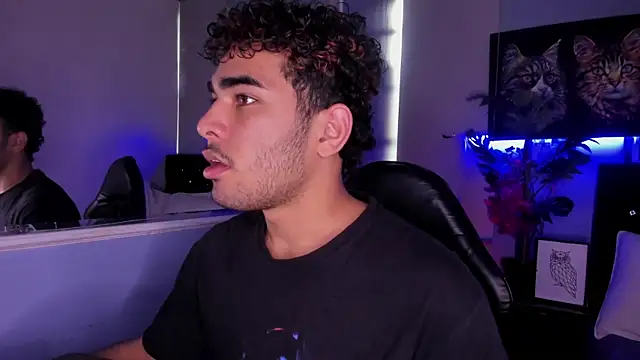 LucasCarterr  online show from November 2025 04:00:01 PM