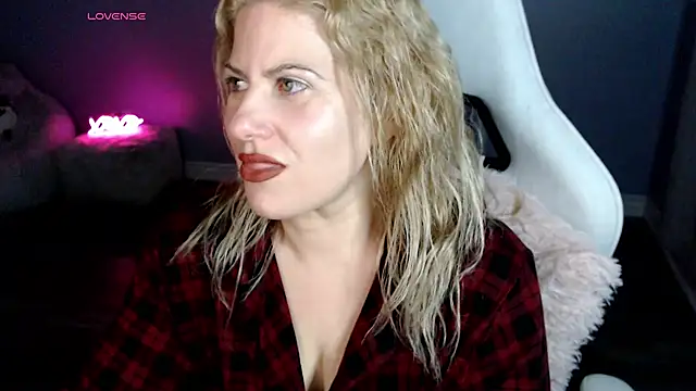 BellaStar84 online show from January 2026 12:18:01 PM