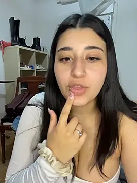 SashaLuss  online show from June 2026 07:53:02 PM