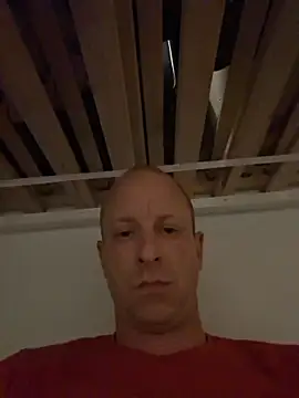 Snapshot of svenpfeifer chatting on June 2026 12:30:01 AM svenpfeifer online show from June 2026 12:30:01 AM
