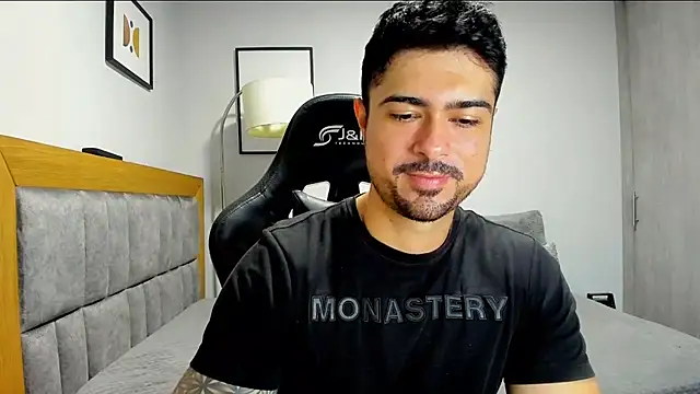 Dante Storm online show from October 2025 04:40:02 PM